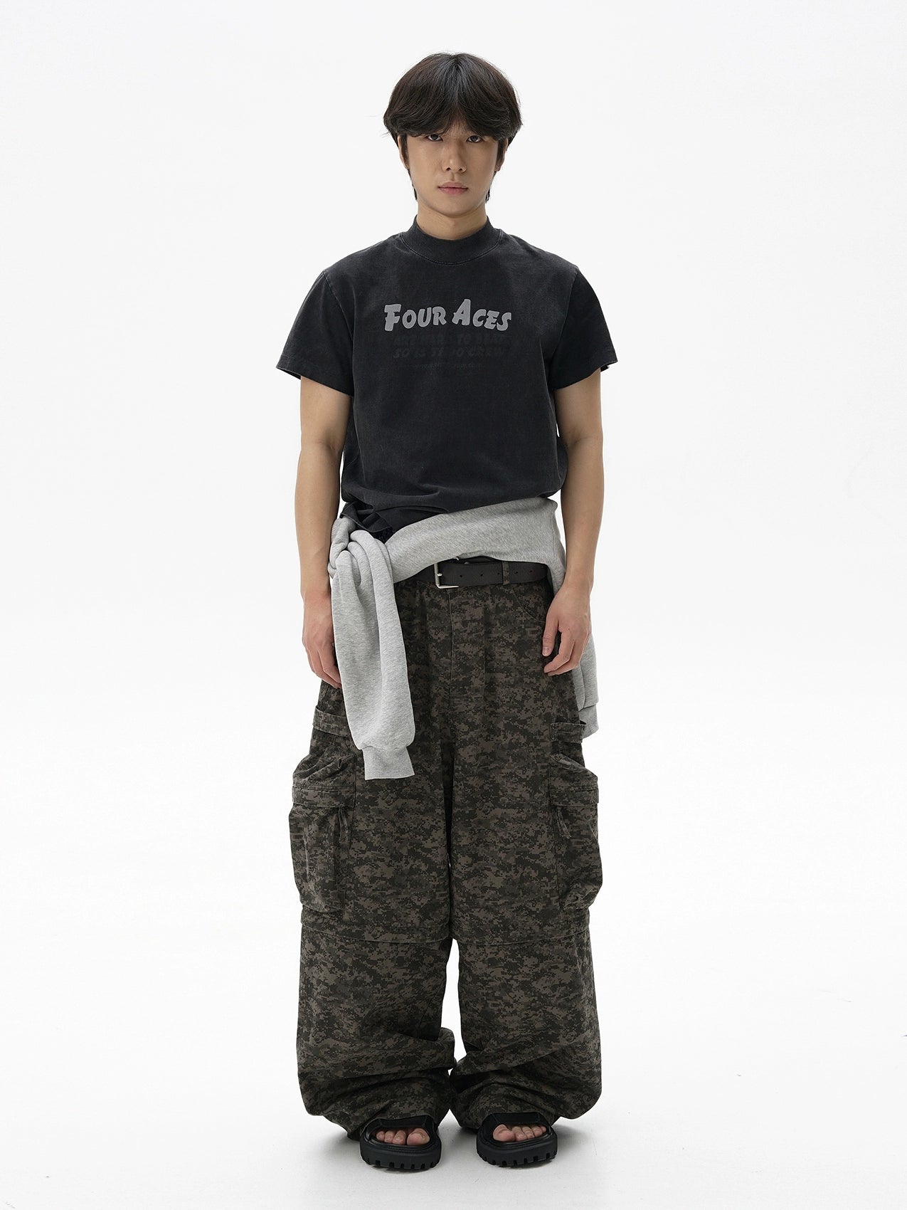 TH90CREW Retro Color Scheme with Semi-turtleneck Tee Inside