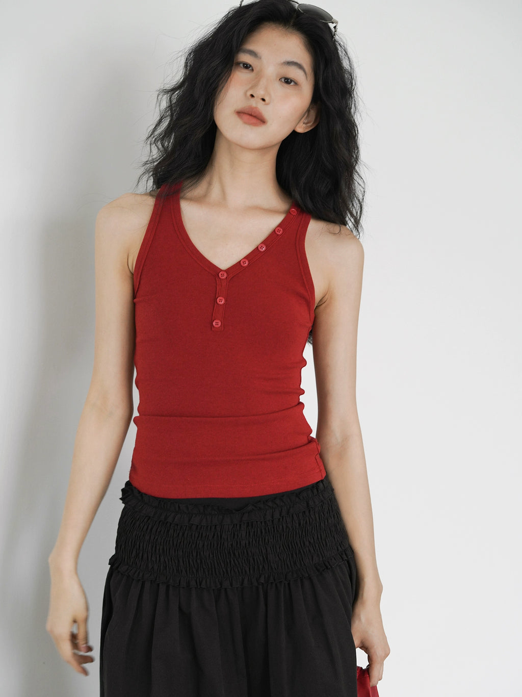 EIGHTHMONTH V-neck Slim Fit Inner and Outer Sling