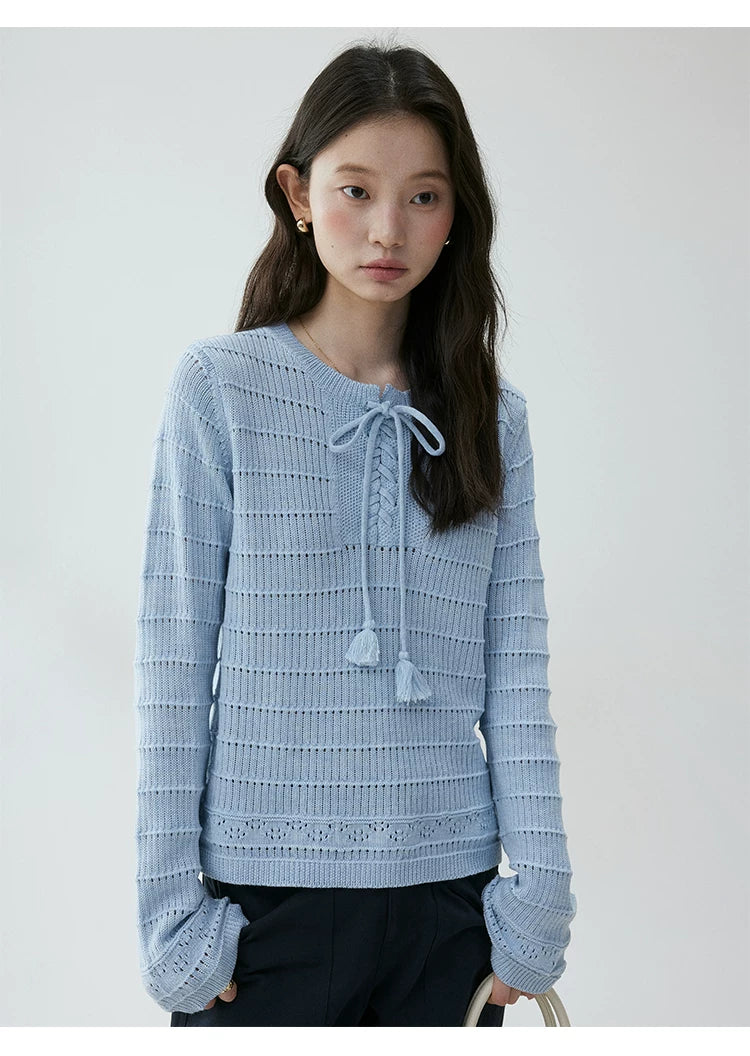 VOOE Strap-on Crew Neck Hollow Pullover Sweater