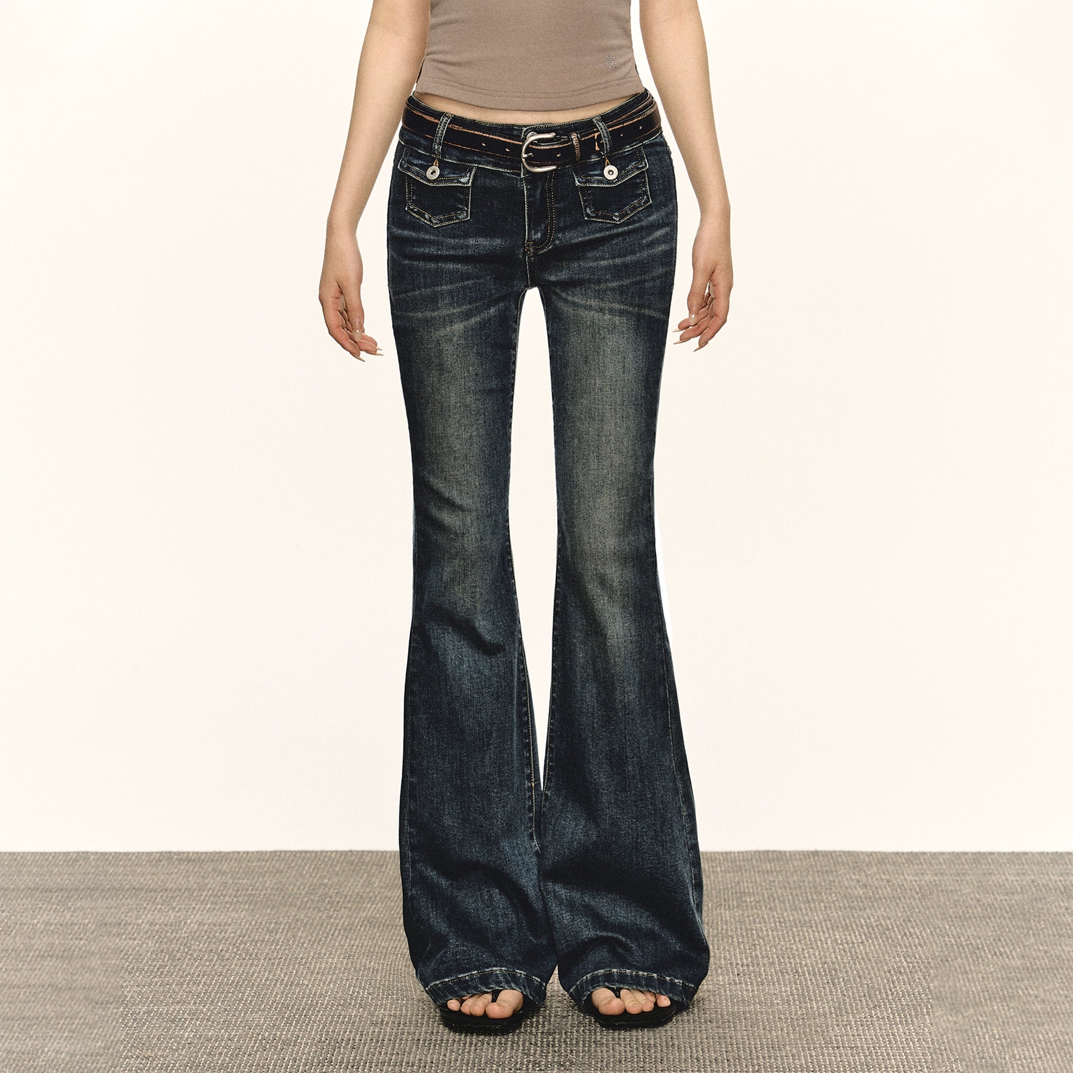 Ariseism Vintage Low-rise Pull Jeans