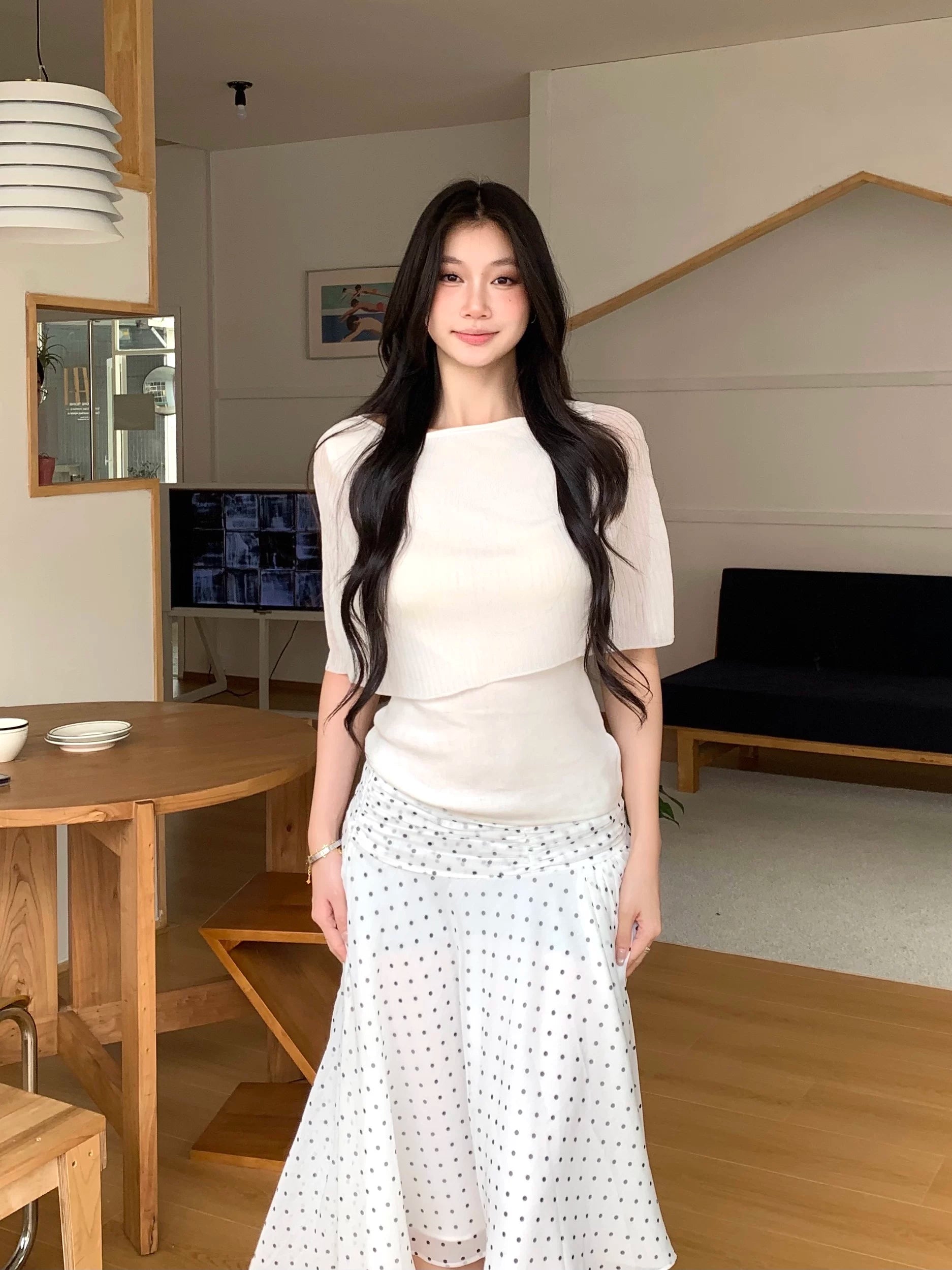 WITHMIN Shawl Fake Two Pieces Waist and Thin Tee