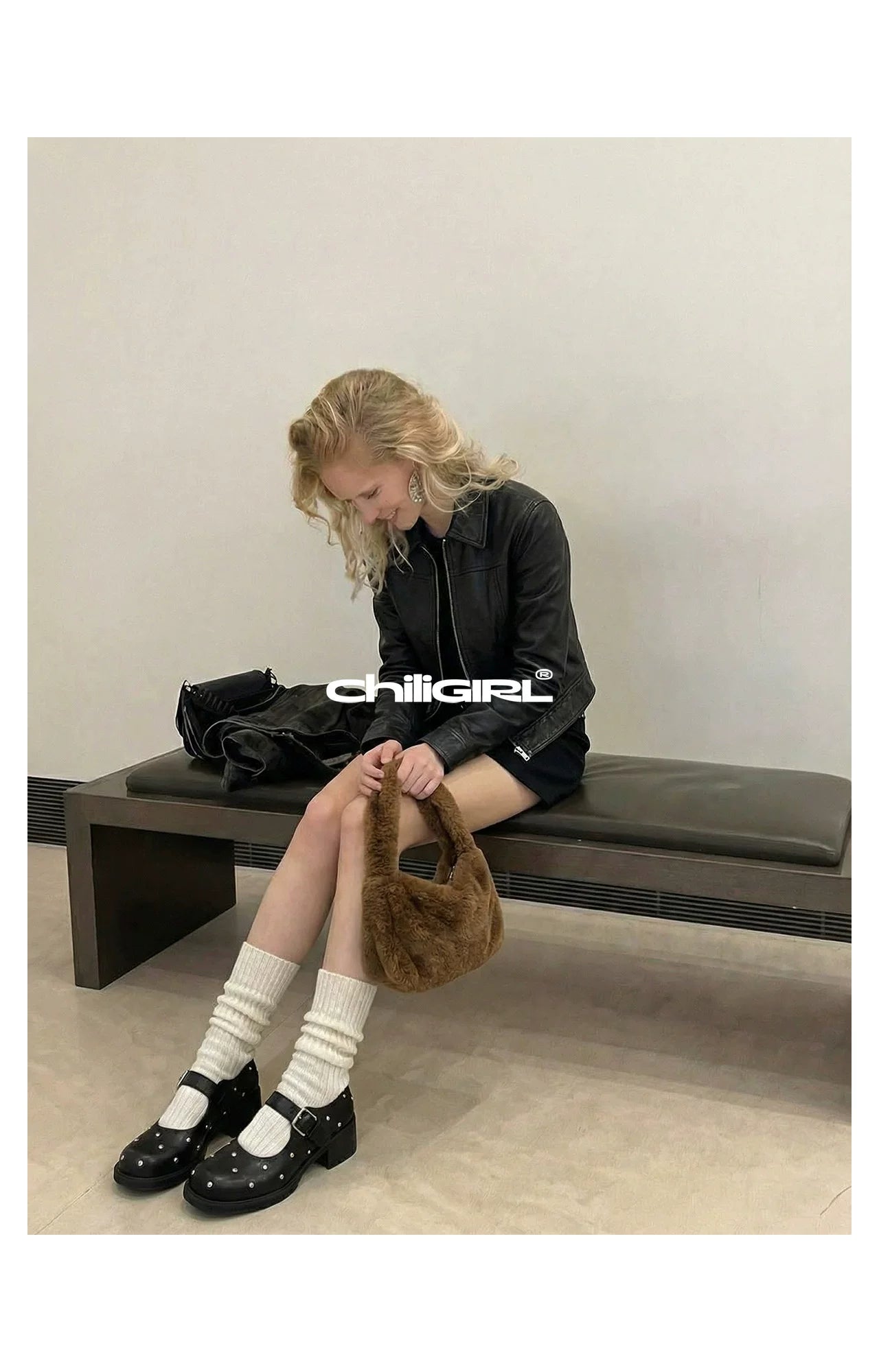 CHILIGIRL Retro One-word Buckle Strap Thick Heel Platform Shoes