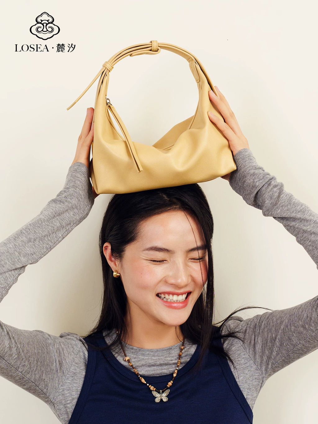LOSEA Minimalist and Versatile Shoulder Messenger Bag