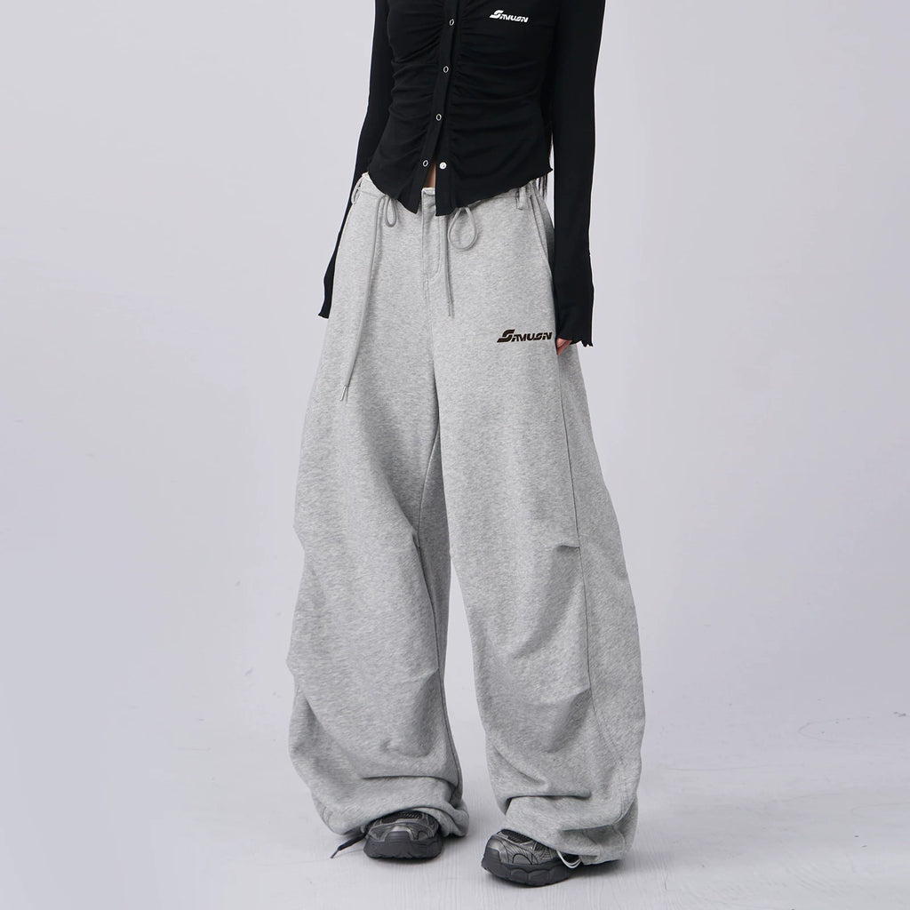 SAMUSAN Pleated Waist Tooling Sweatpants