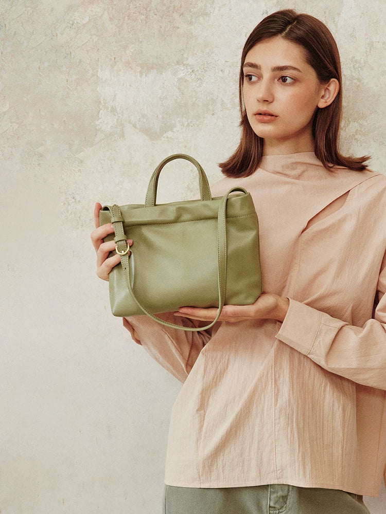 Avalea Lazy Wind One Shoulder Crossbody Bag