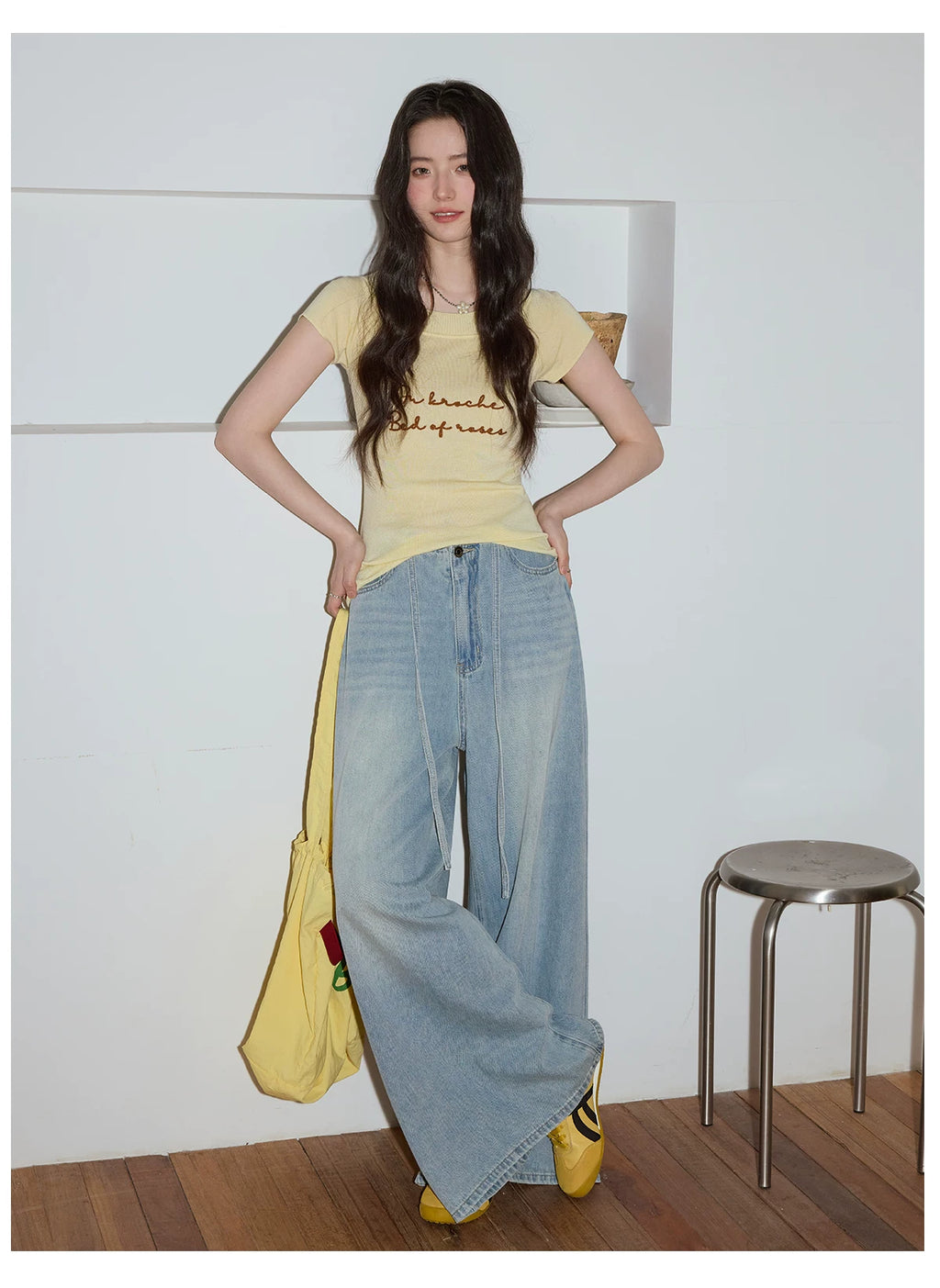 XUJING Crew Neck Embroidery Knitted Slim Tee