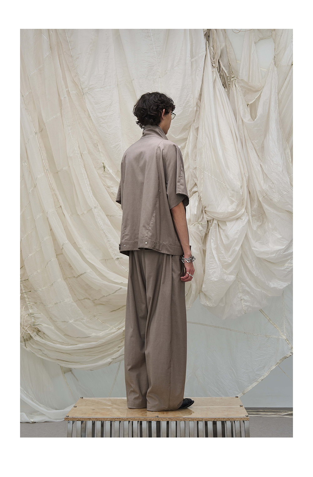 RELABEL Vintage Simple Splicing Line Loose Shirt