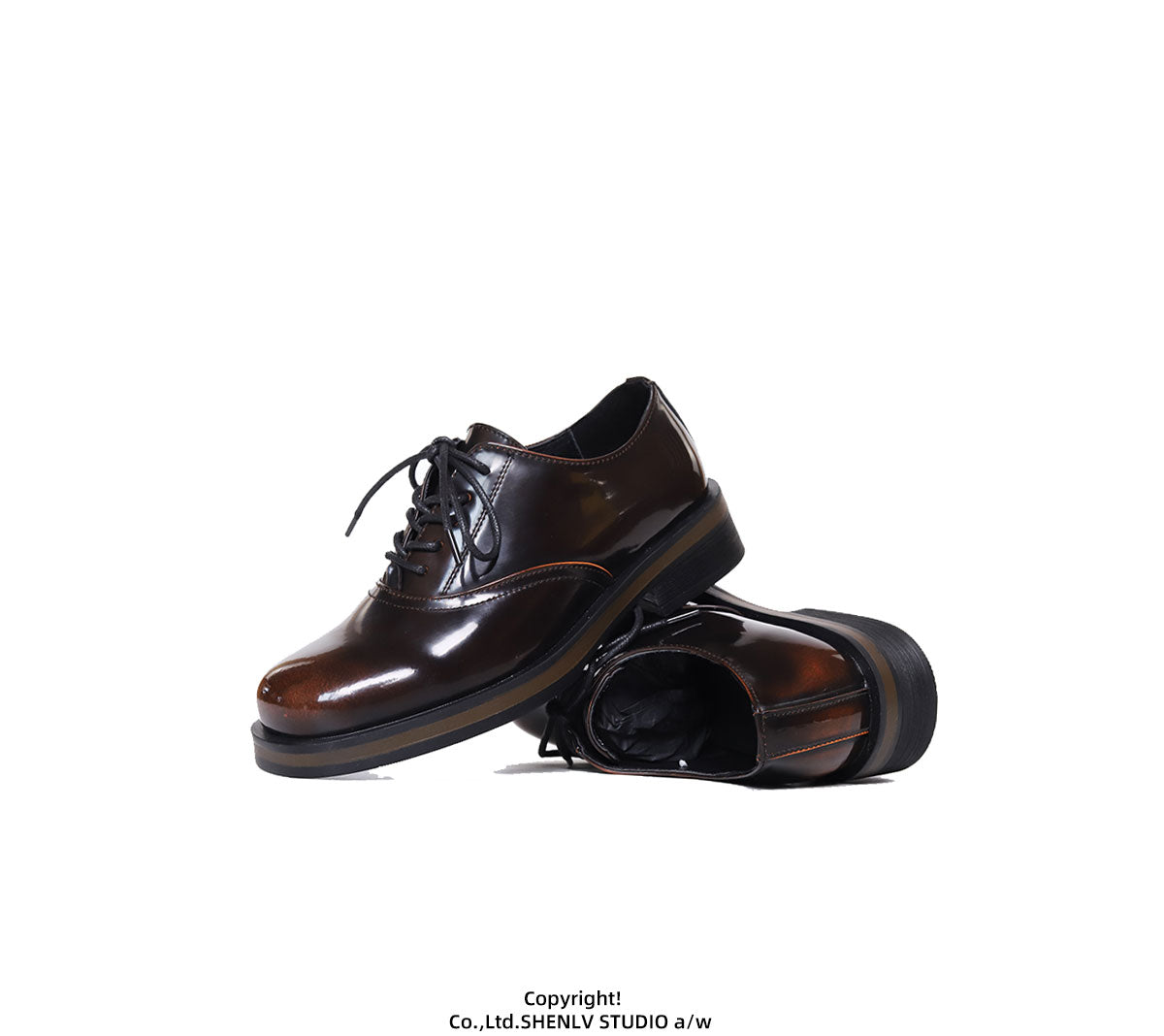 SHENLV STUDIO two-color leather glossy Derby shoes