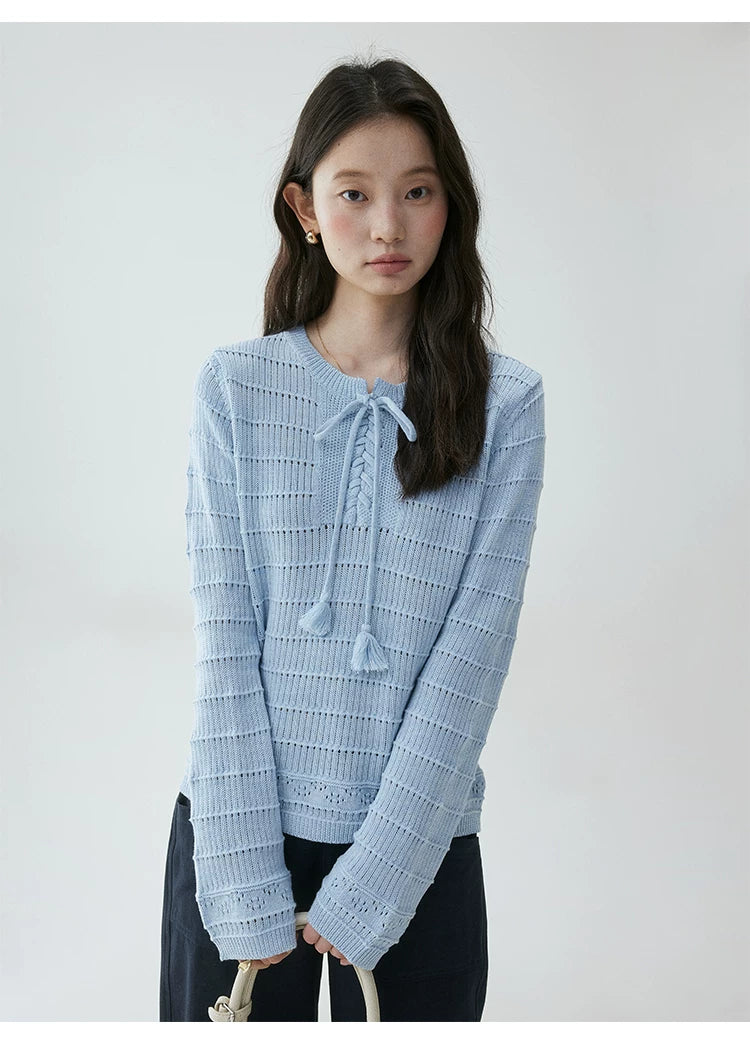 VOOE Strap-on Crew Neck Hollow Pullover Sweater