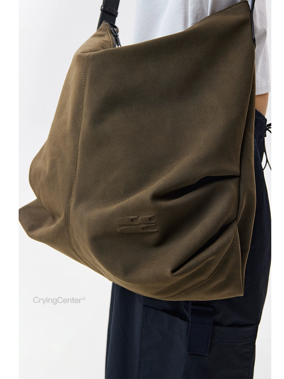CryingCenter Contrasting Splicing Pleated Large Messenger Bag
