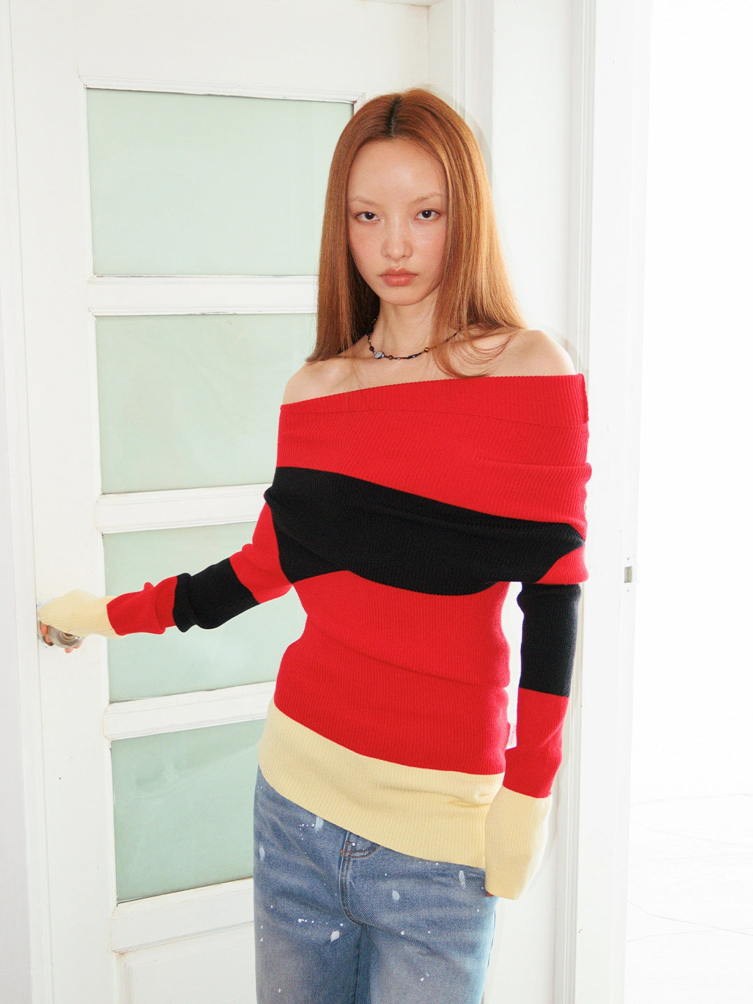 FUNKYFUN Contrasting Color Retro Spliced Slanted Shoulder Knitted Sweater