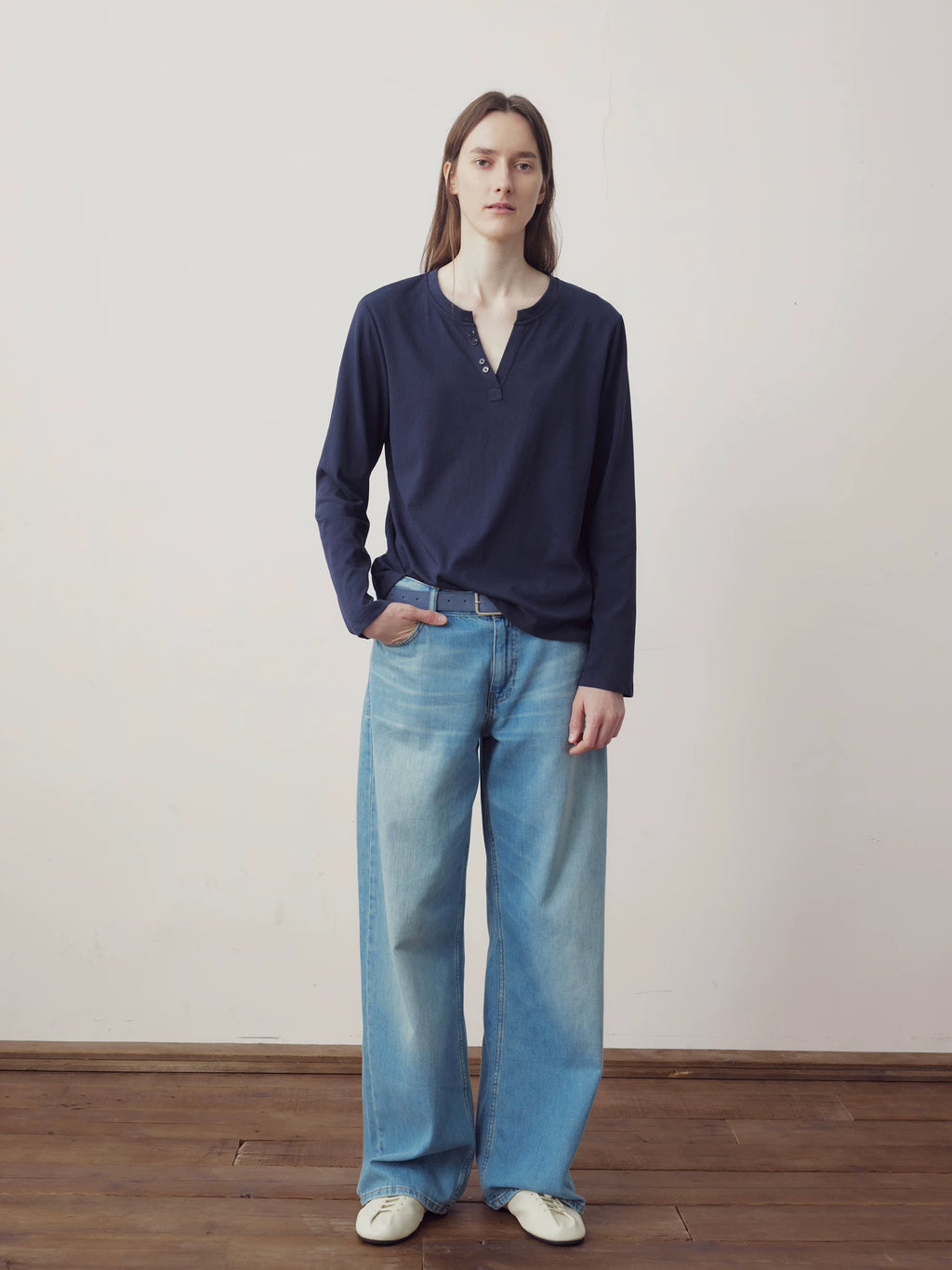 COLN Retro V-neck Casual Versatile Long Sleeves