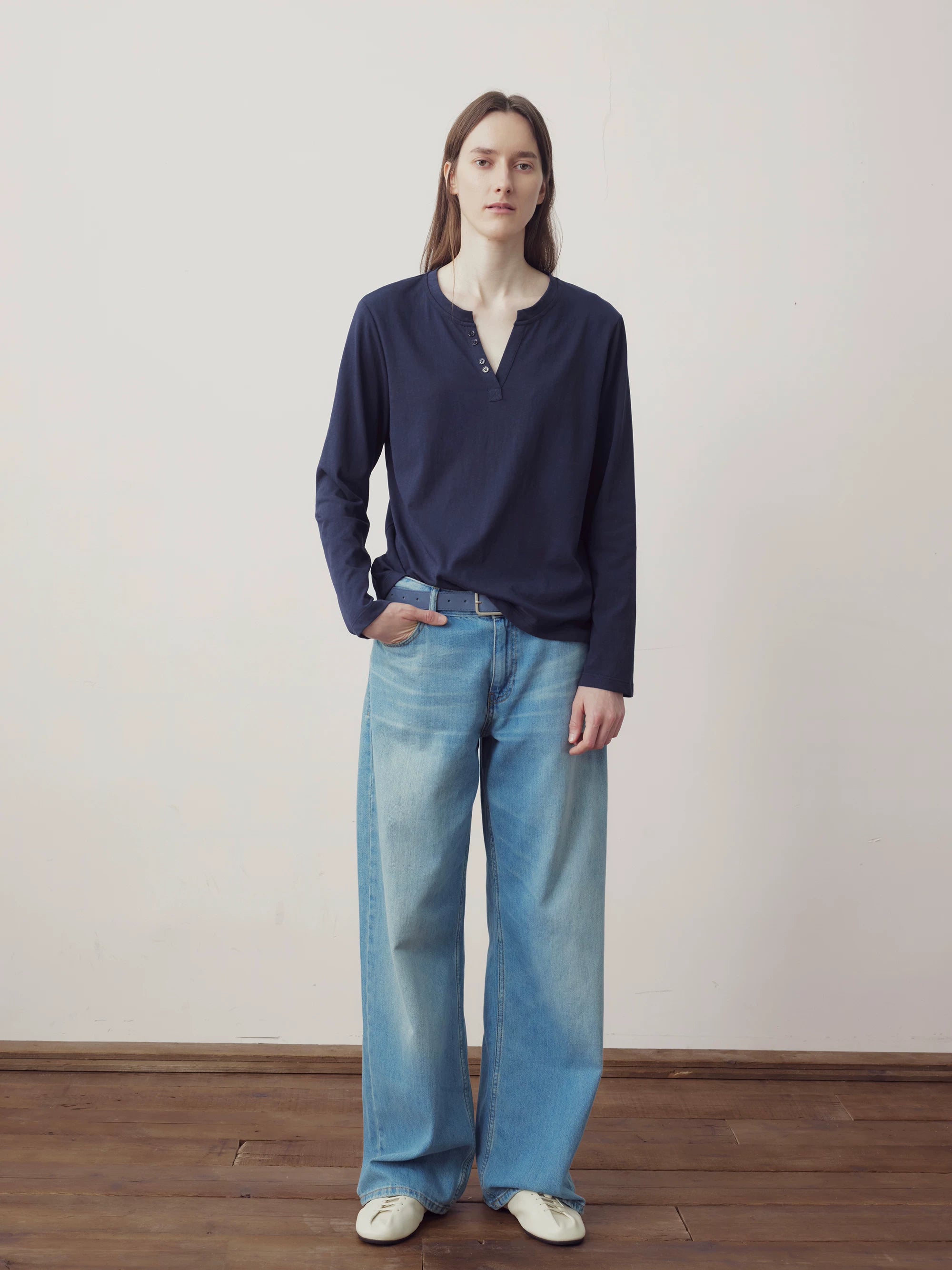 COLN Retro V-neck Casual Versatile Long Sleeves