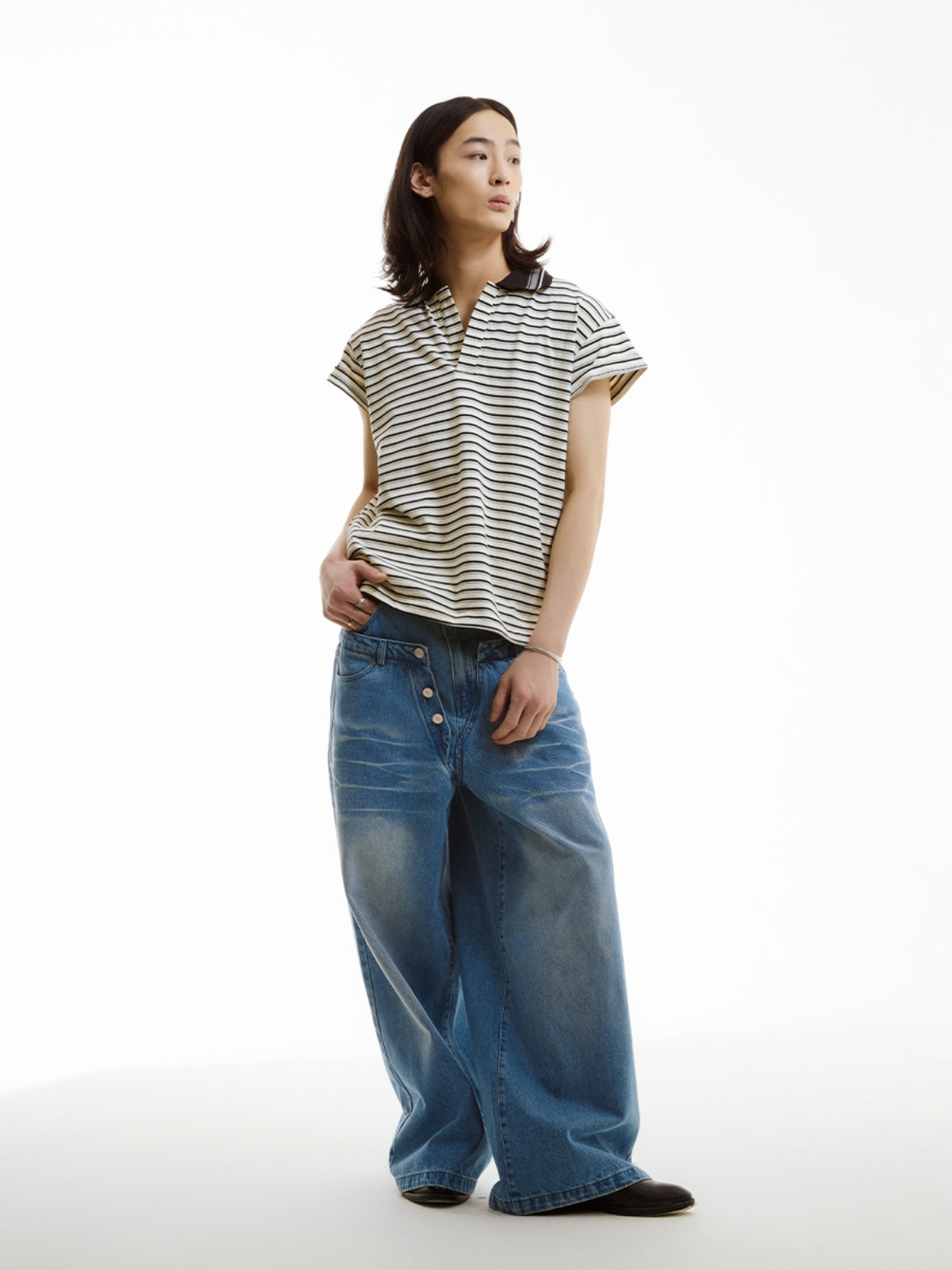 FUNKYFUN Contrast Pinstriped Lapel Tee