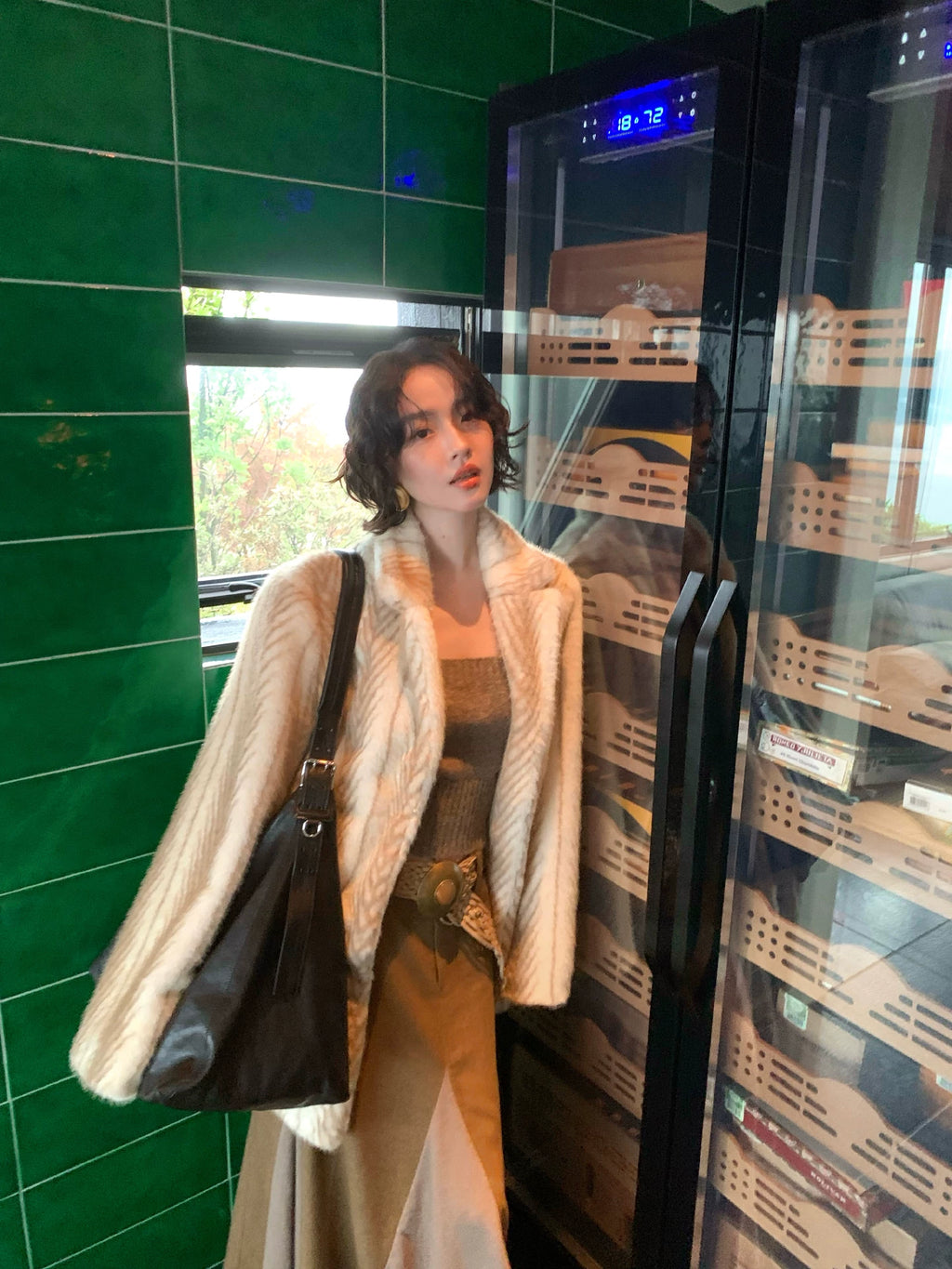 KELIFAN Hong Kong Style Retro Fur Jacket