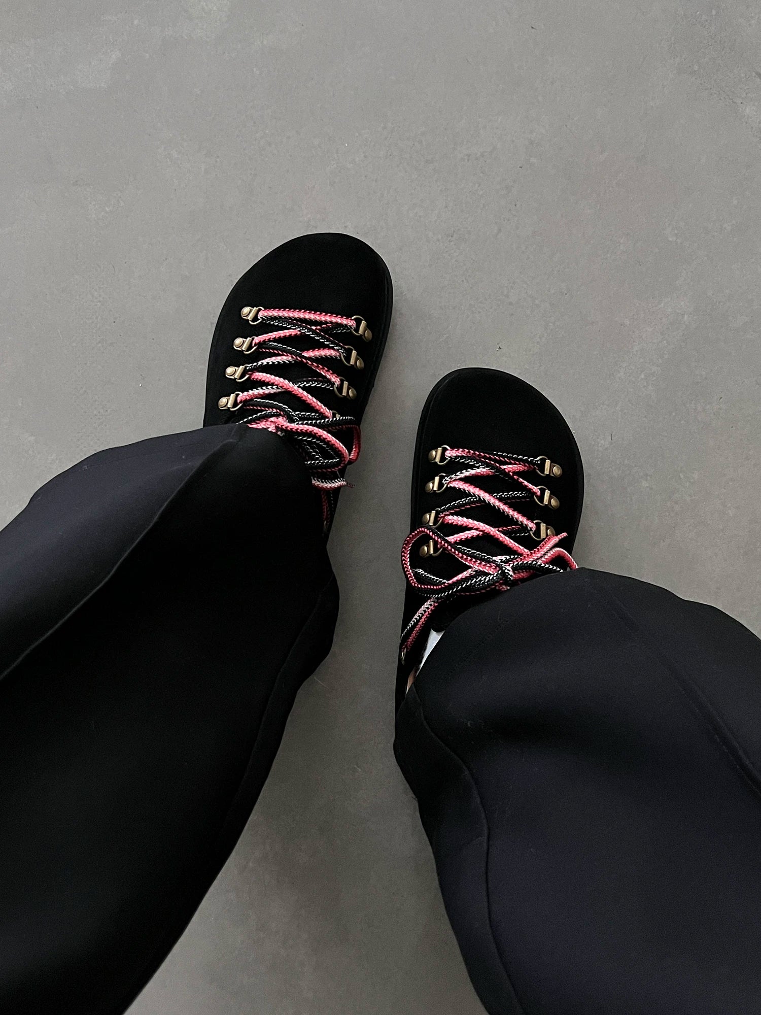 TZ Killer Bag Head Colored Shoelaces One Pedal Shoes
