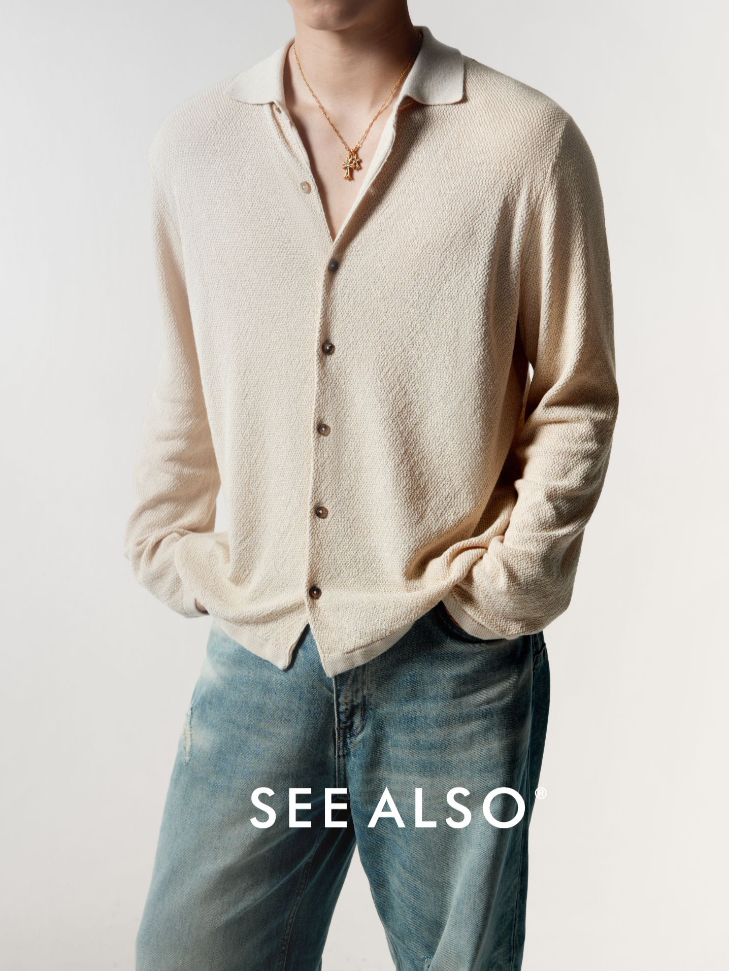 SEE ALSO Thin Long-sleeved Knitted Shirt
