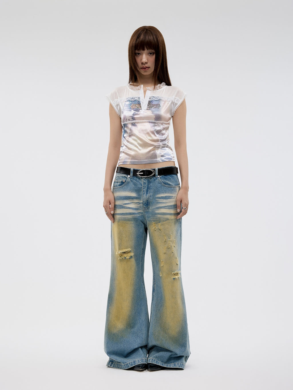 FUNKYFUN Lace Collage Full Print Small Flying Sleeve Tee