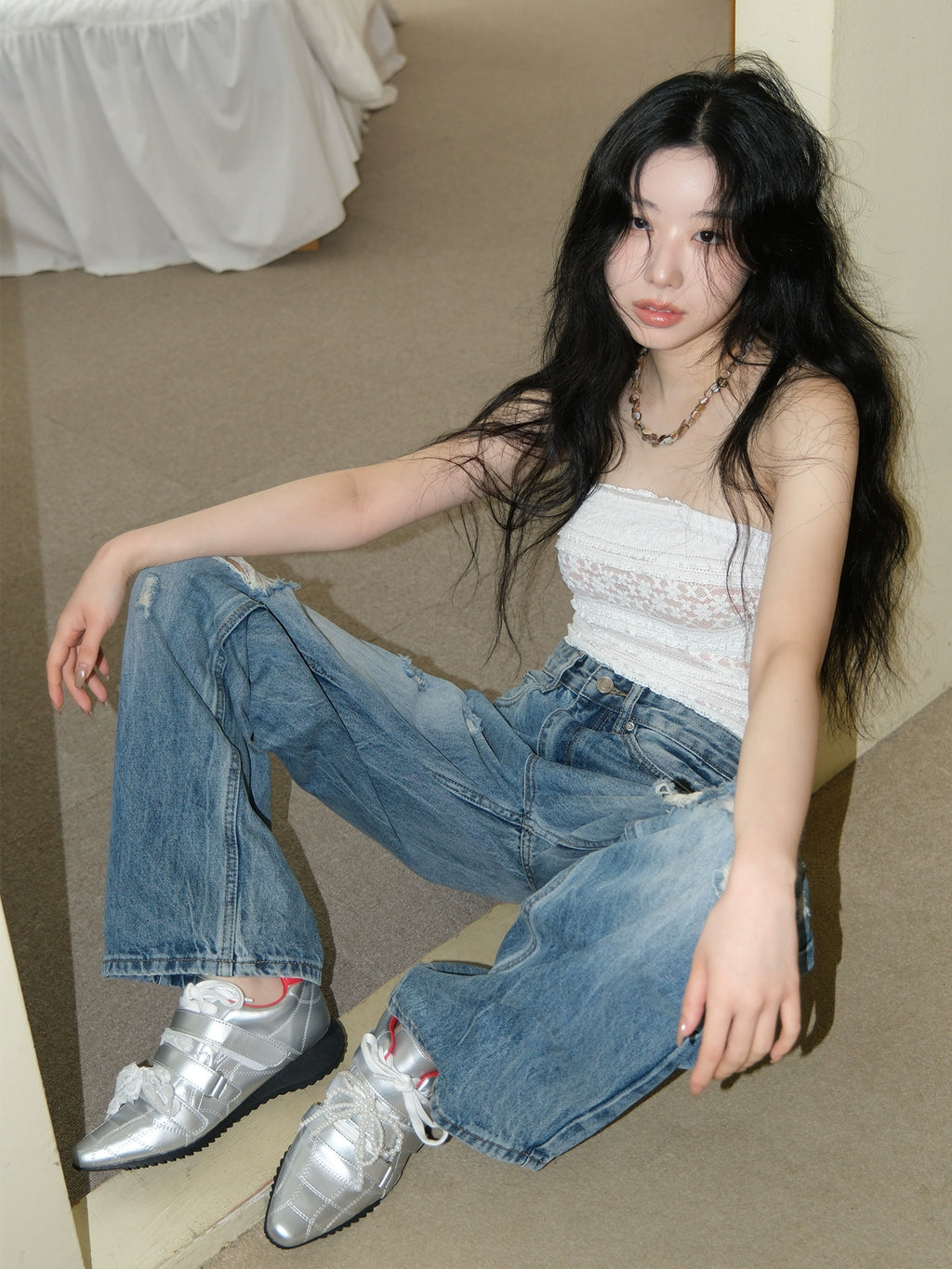 Mooreyu Sports Pointed Flat Lace-Up Shoes