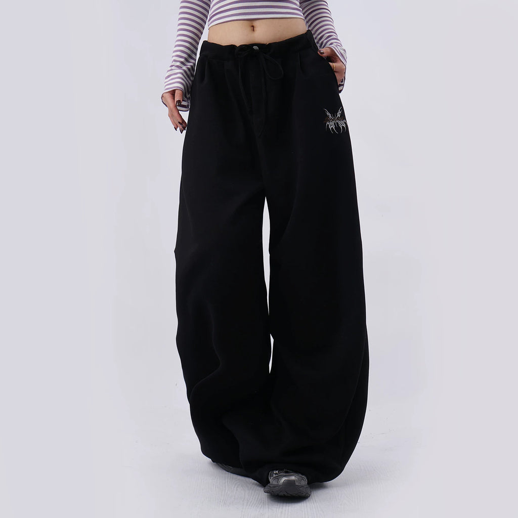SAMUSAN Wide-leg Pleated Sweatpants