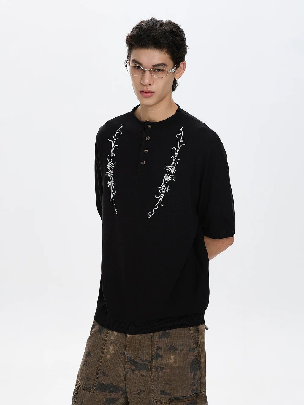A PUEE Vintage Floral Embroidery Knitted Tee