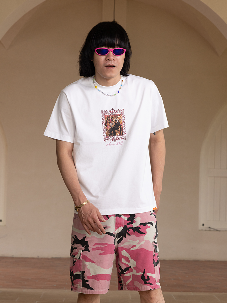 AVENUESON Rush Hour Theme Print Tee