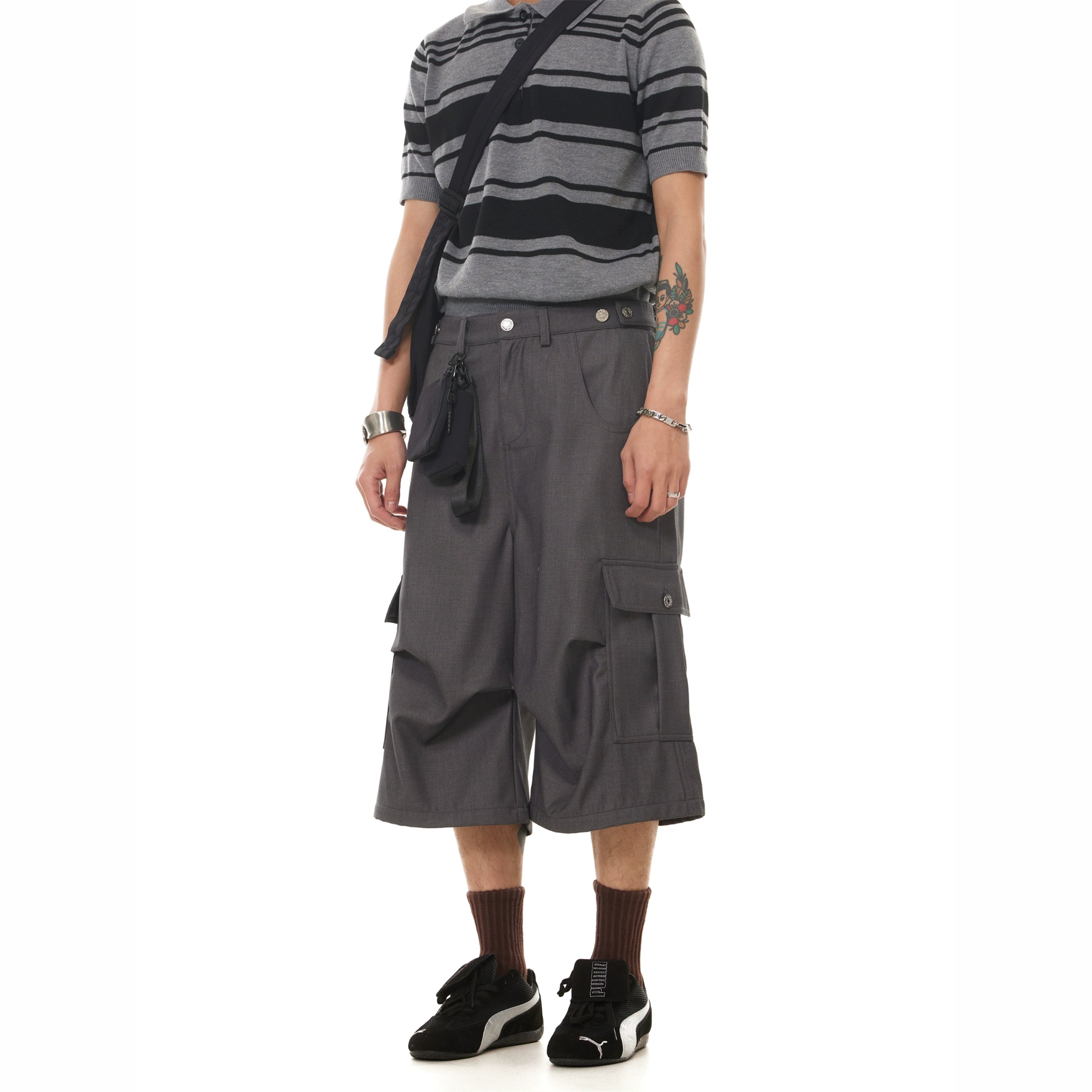 BTSG Pleated Multi-Pocket Suit Over Knee Shorts