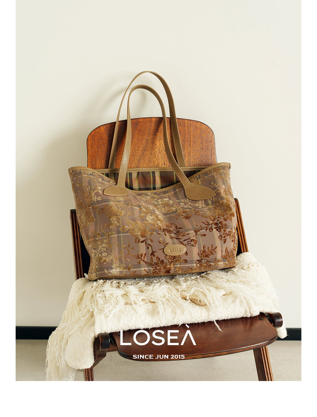 LOSEA Lu Xi All Things Grow Tie-dye flocking large-capacity tote bag