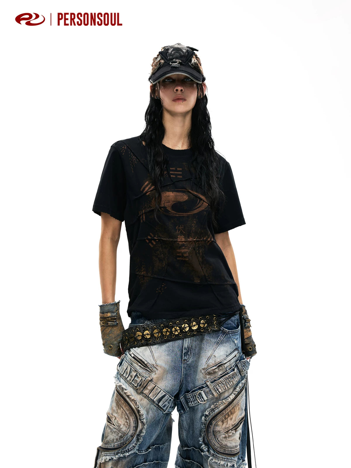 PERSONSOUL Vintage Slim Shoulder Tee