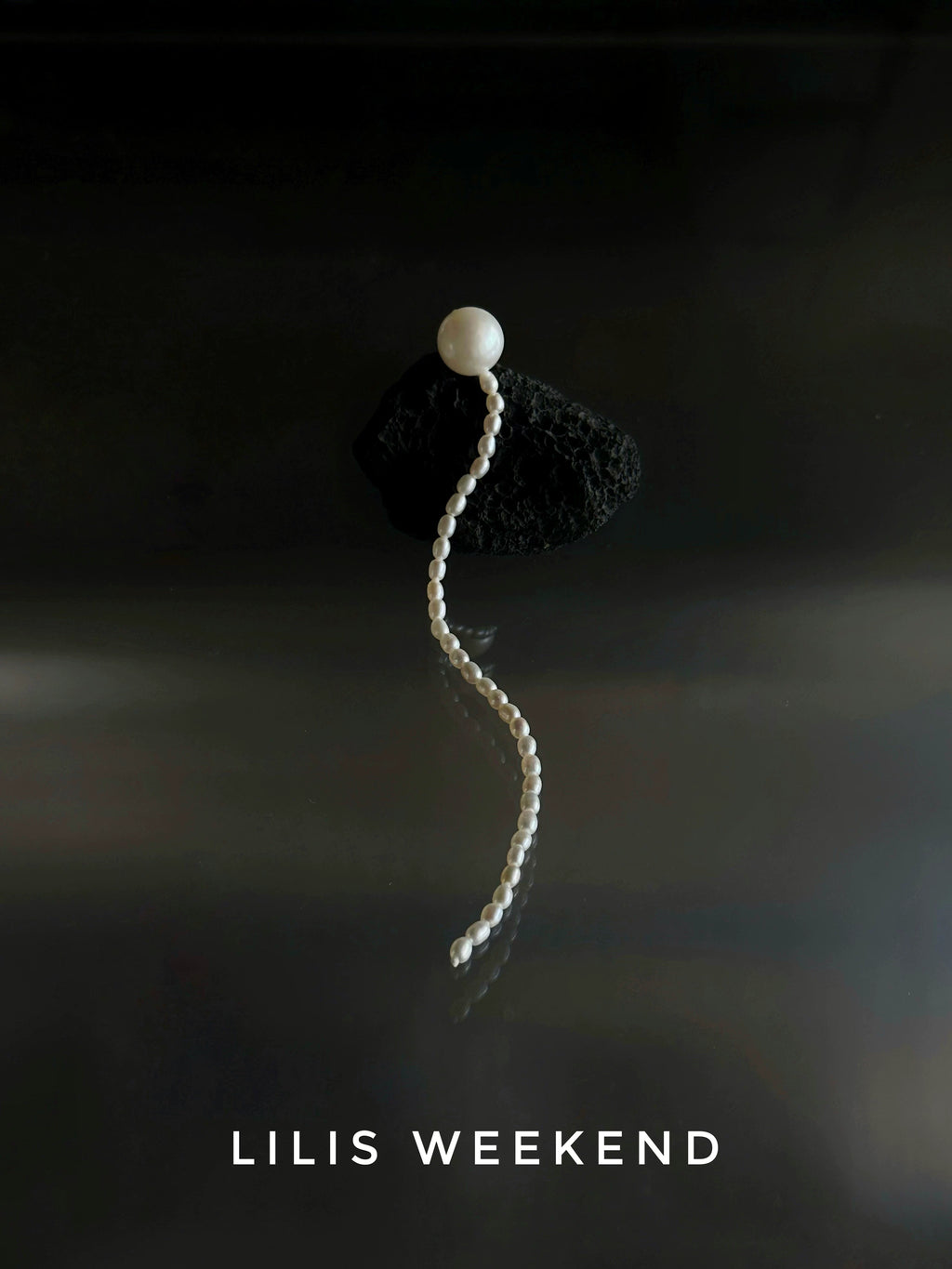 Lilis Weekend Freshwater Rice Pearl Silver Earrings