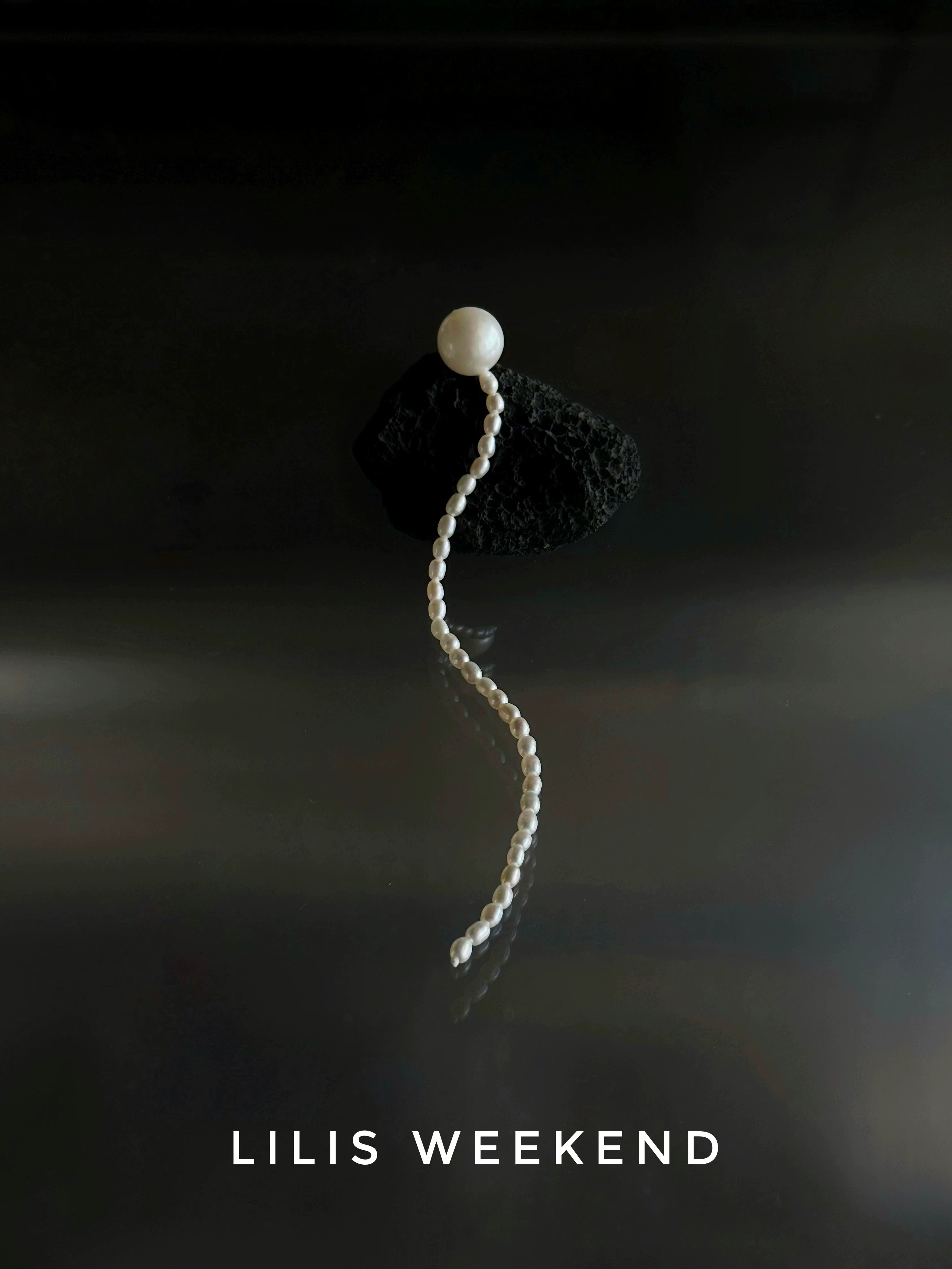 Lilis Weekend Freshwater Rice Pearl Silver Earrings