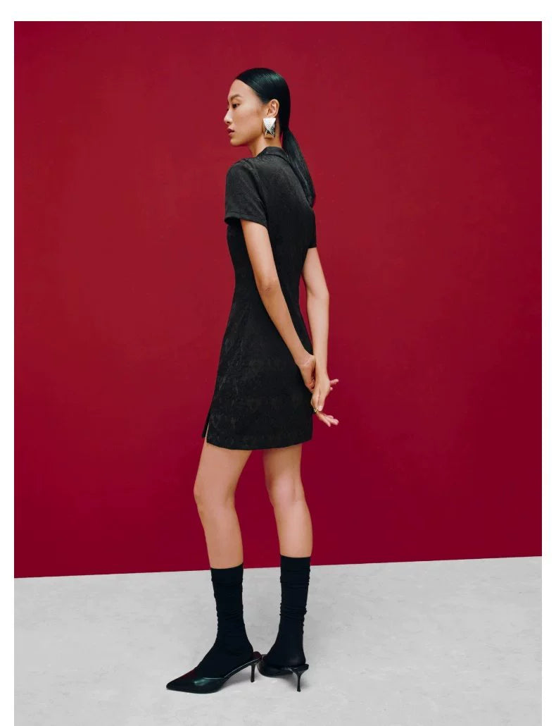 URBAN REVIVO Temperament National Style Jacquard Stand-up Collar Dress