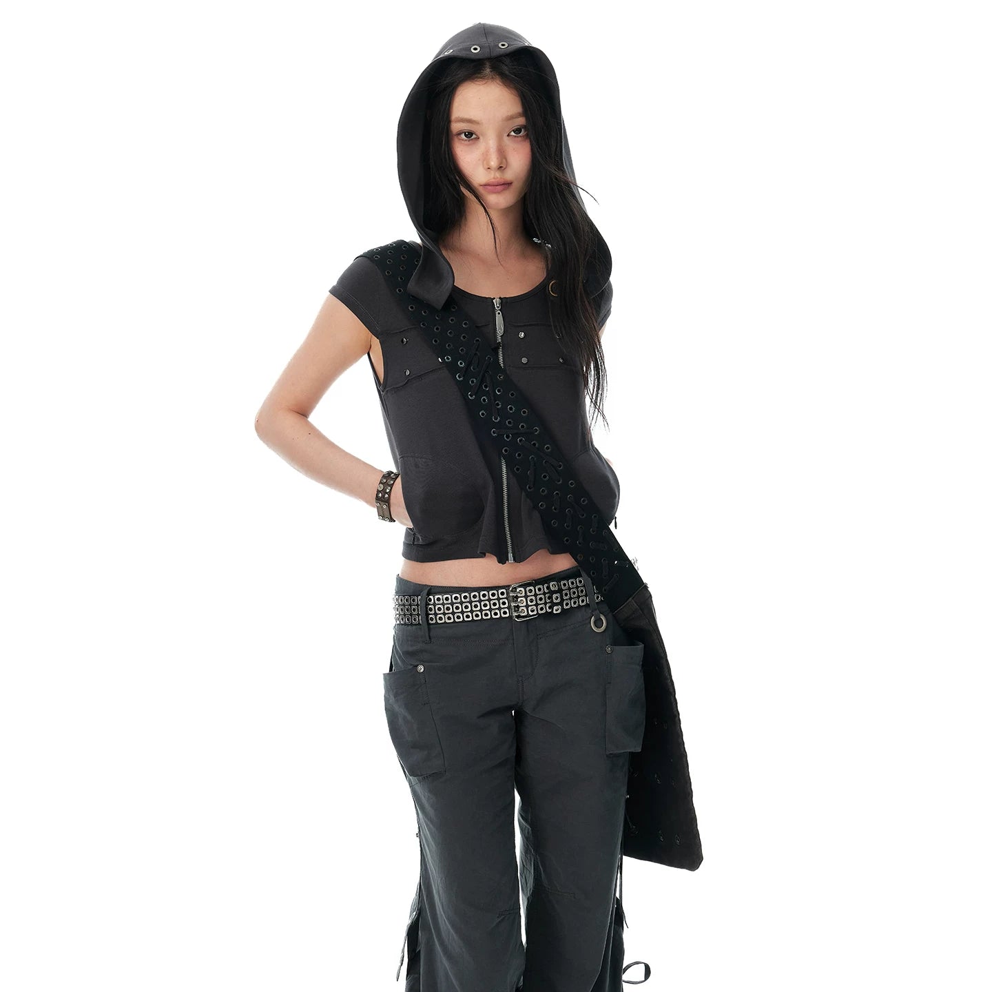 JIKOO Hand Sewn Rivet Removable Oblique Hooded Tee