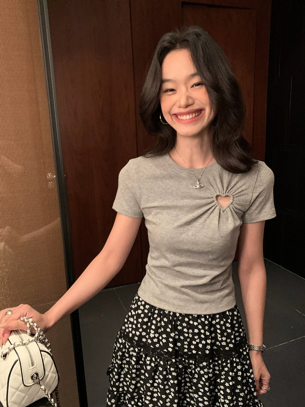 Pusumede Love Hollow Short Knitted Tee
