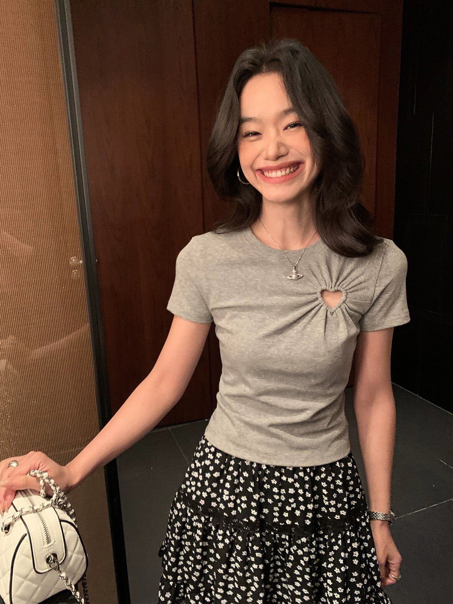 Pusumede Love Hollow Short Knitted Tee