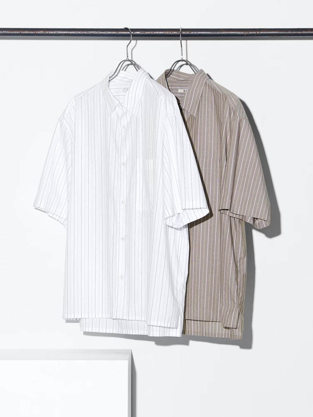 Uniqlo C series cooperation/men's and women's loose striped shirt short-sleeved shirt casual versatile 477643