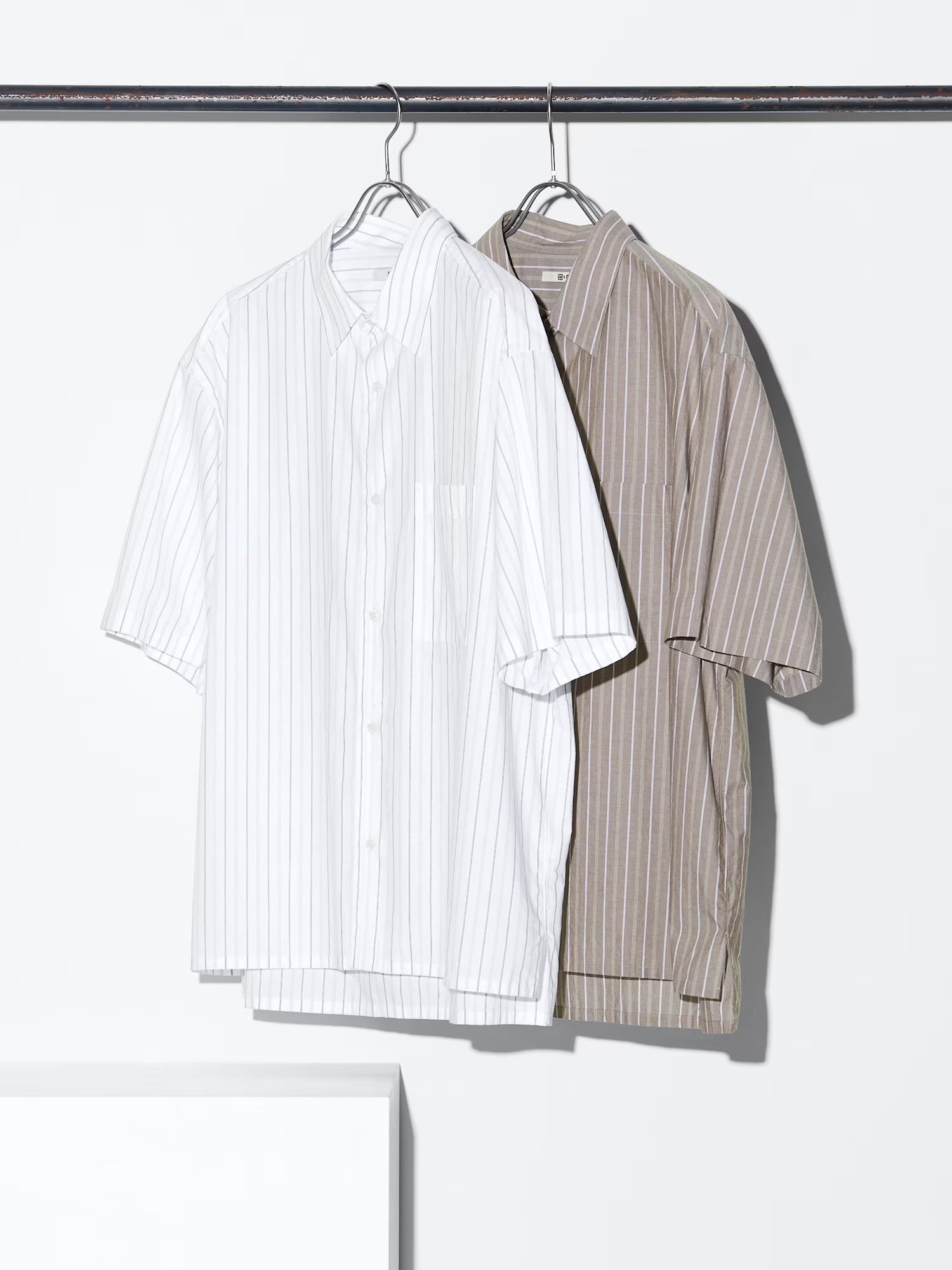 Uniqlo C series cooperation/men's and women's loose striped shirt short-sleeved shirt casual versatile 477643