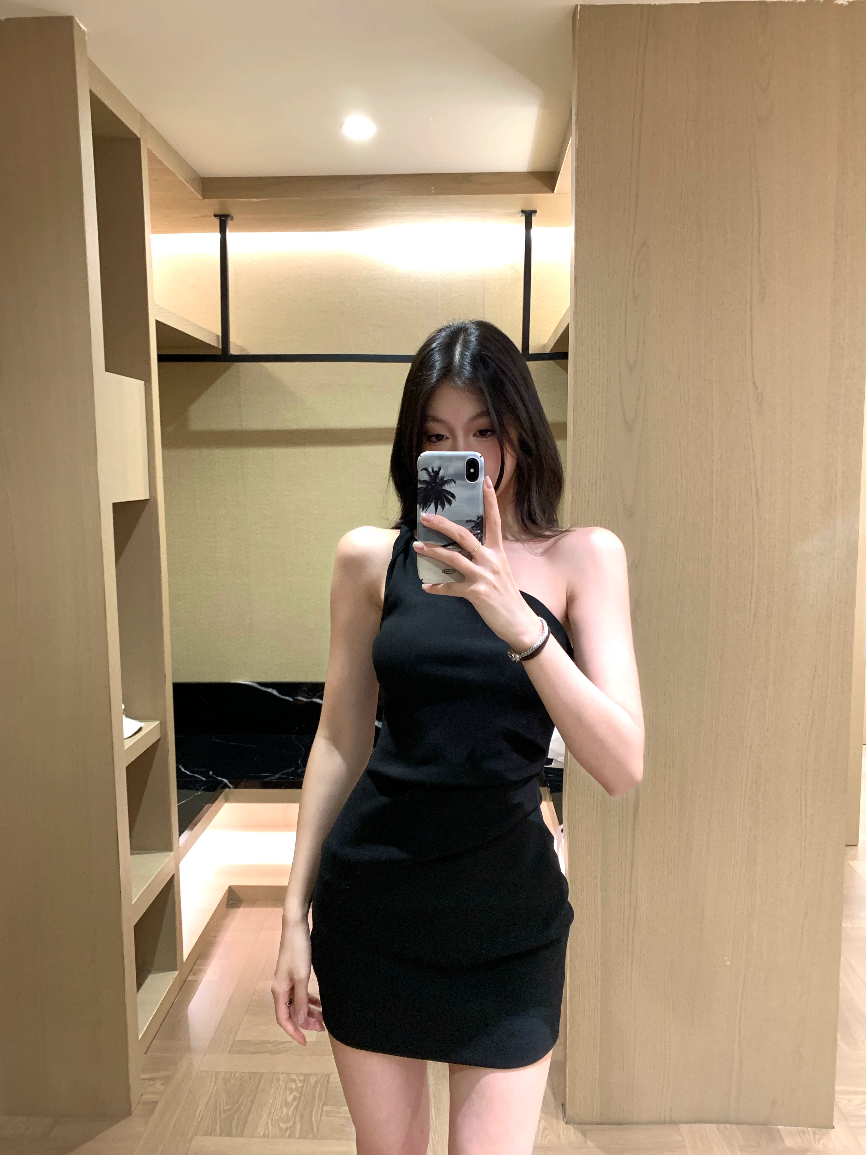 WITHMIN Diagonal Neck Off-the-shoulder Waist Slim-fit Skirt