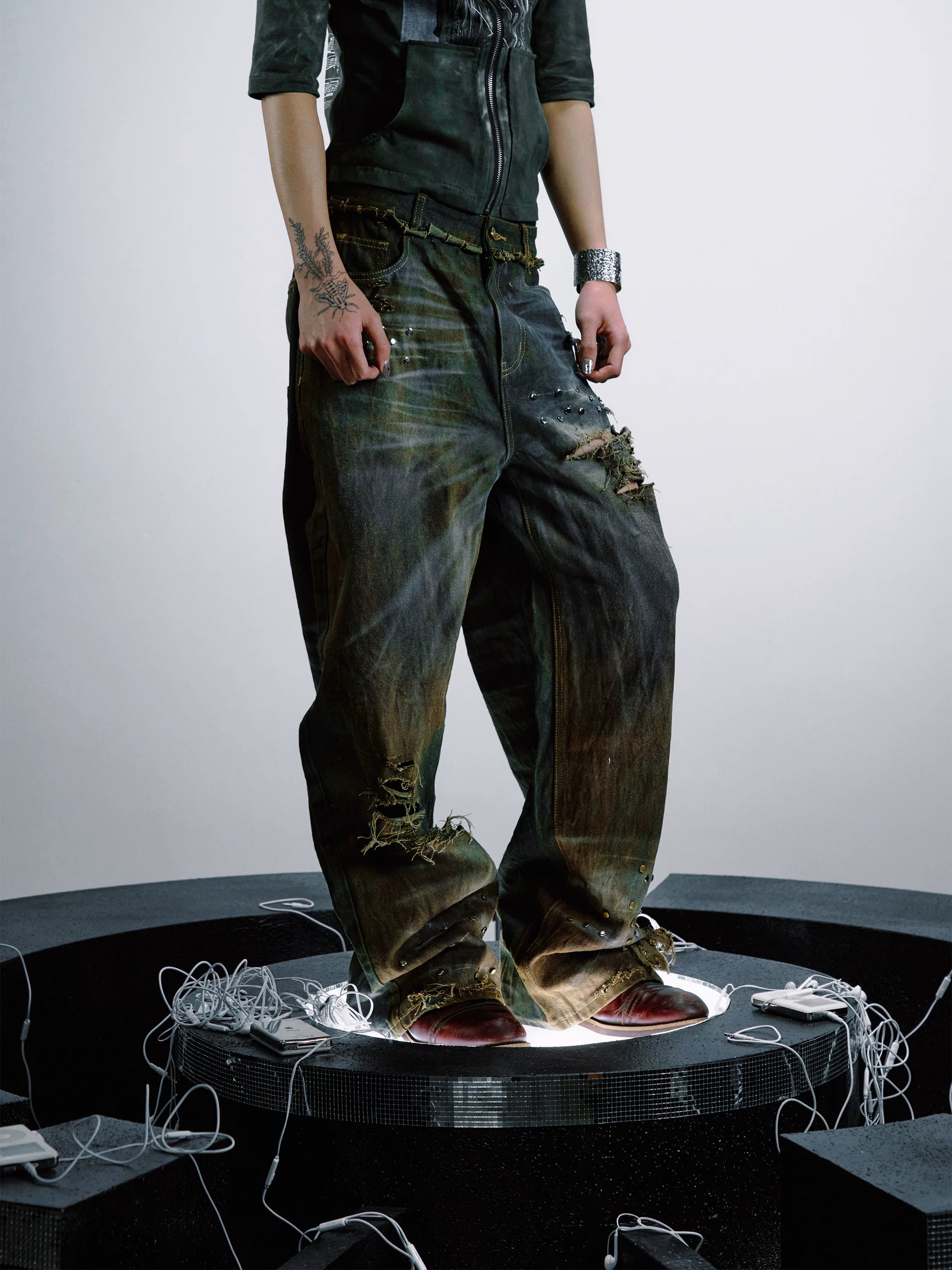 PAIKI Ripped Burr Straight Loose Jeans