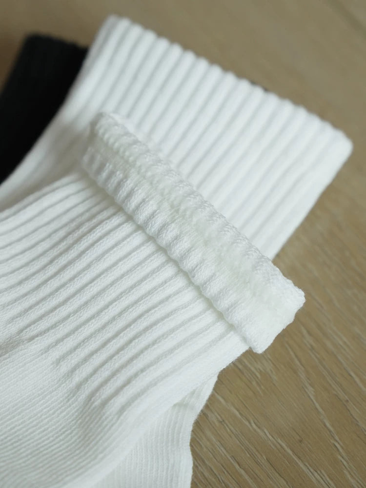 GOODLIVEABLE Jacquard Simple Medium Stockings