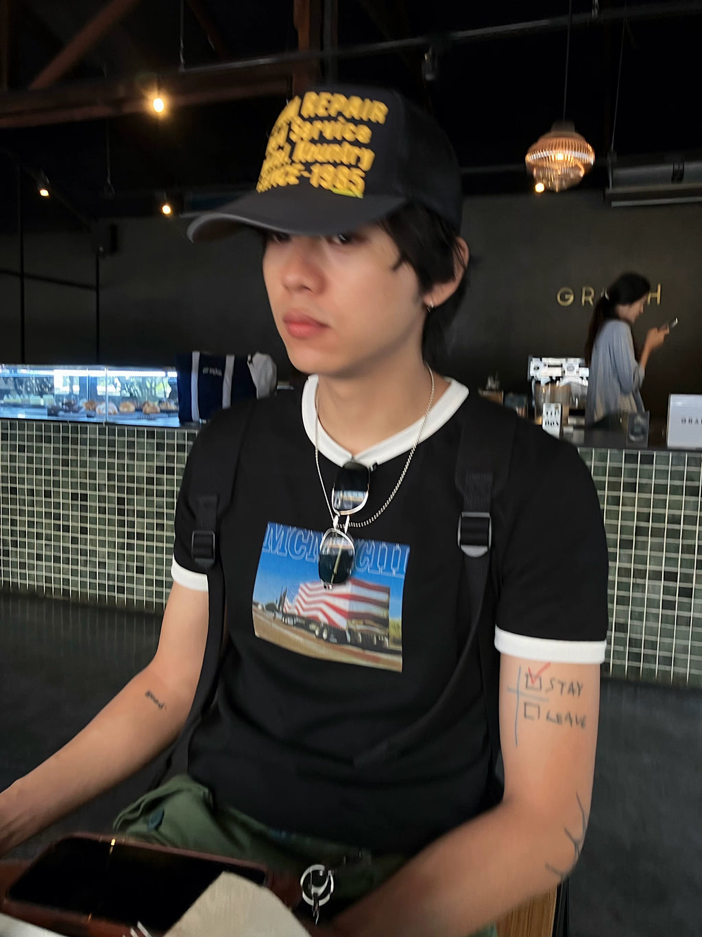 Mcmxciii Contrasting Color Slim Casual Tee