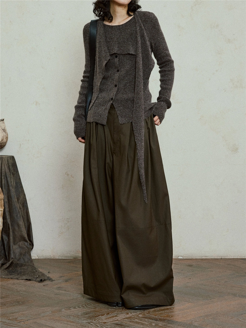 SUNYVONN Irregular Streamer Knitted Sweater