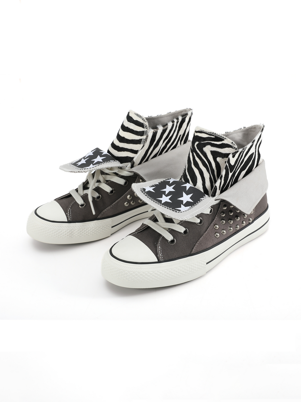 NumbAsia Zebra Pattern Star Print Rivet Canvas Shoes