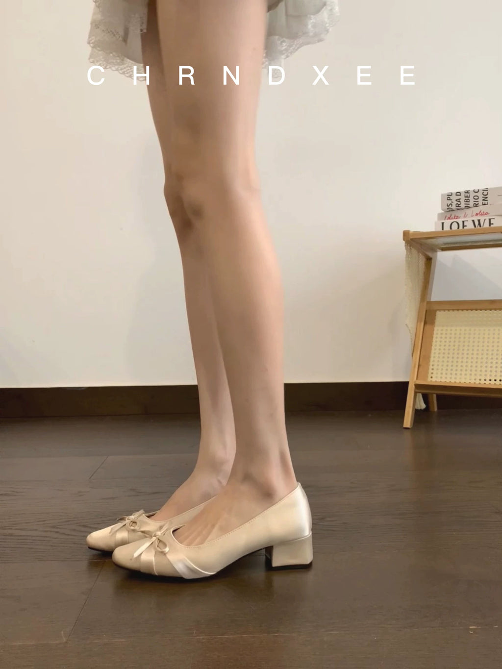 CHRNDXEE Bow Square Head One Pedal Thick Heel High Heels