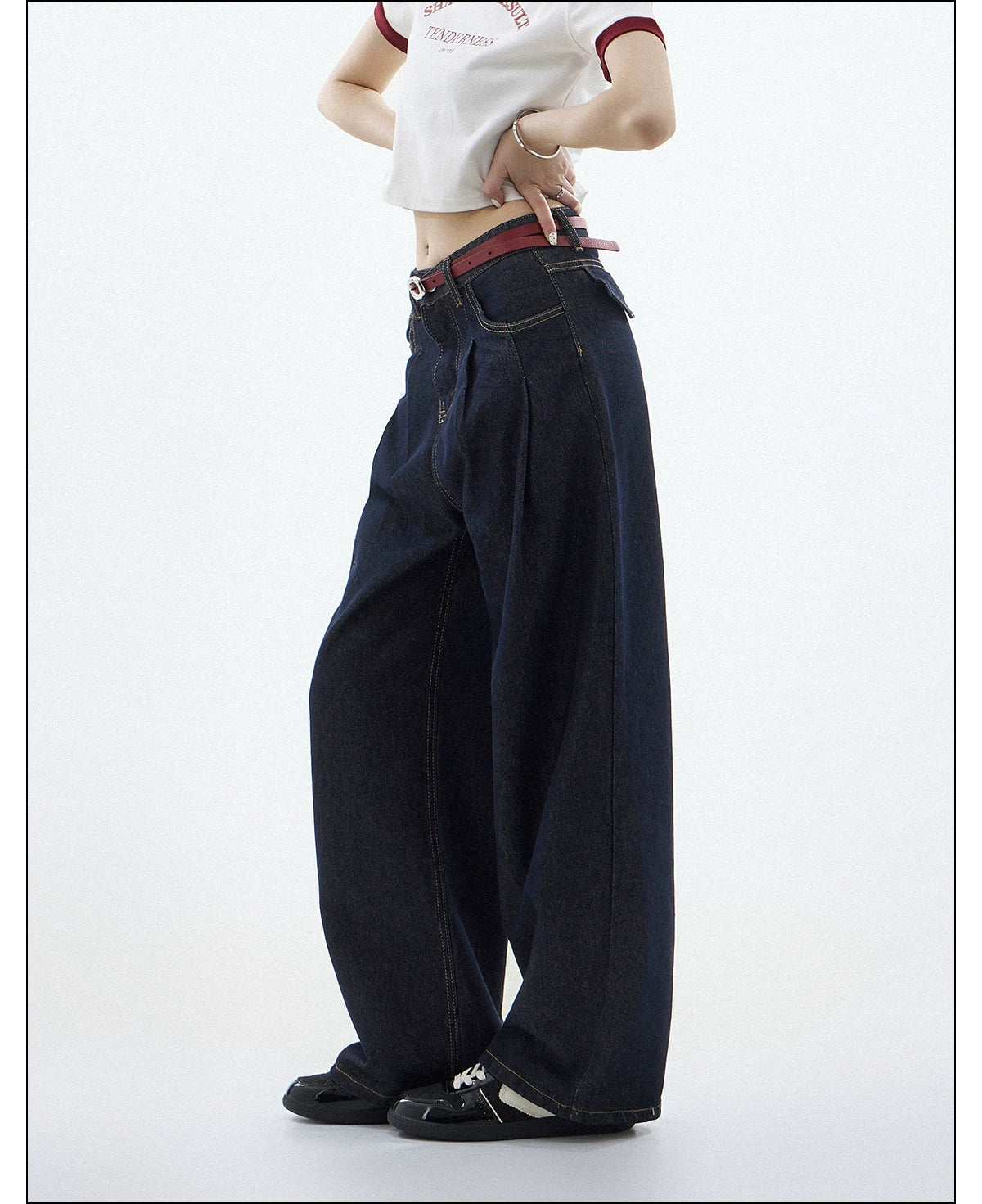 CHANT2nd Narrow Straight Jeans