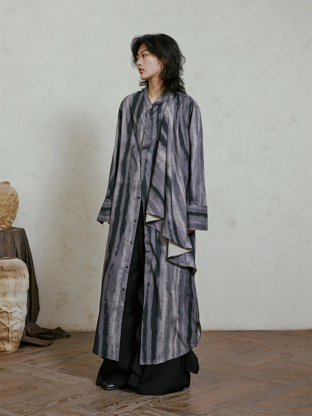 SUNYVONNE Asymmetrical Diagonal Placket Smudged Striped Long-sleeved Shirt