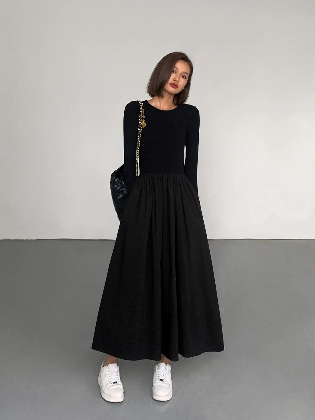 OUSPH Crew Neck Long Sleeve Knitted Dress