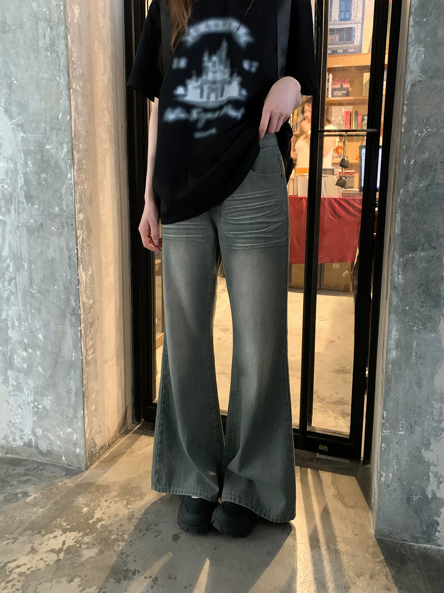KANO Vintage Straight Pull Jeans