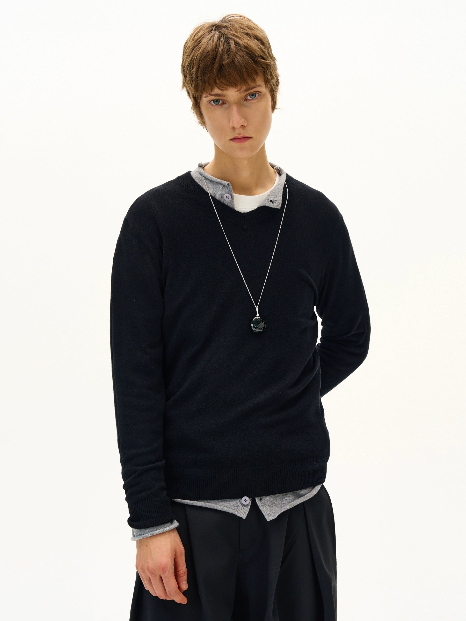 MADWITCH Vintage Simple V-Neck Knitted Bottom Sweater