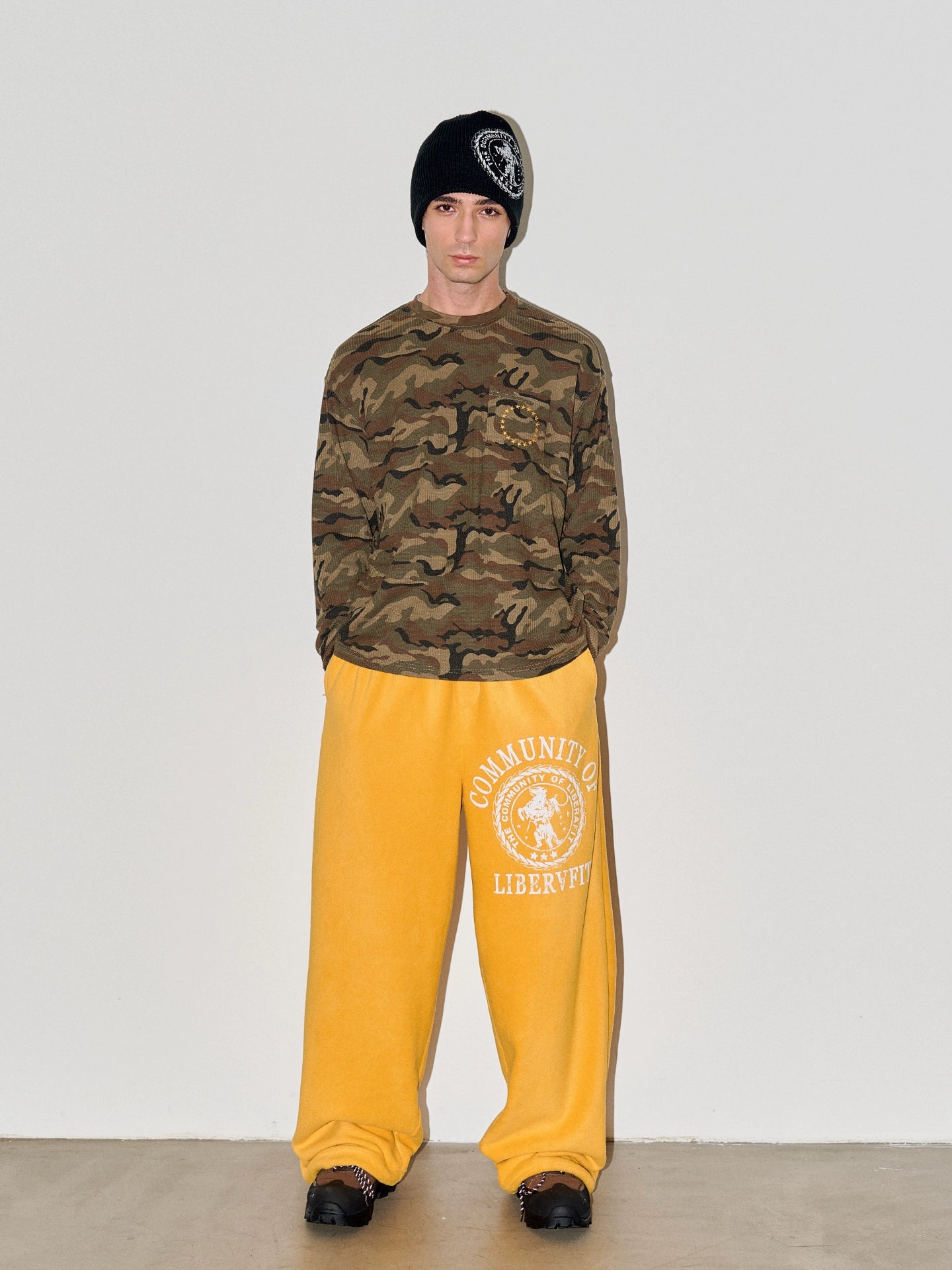 LIBERAFIT Hand-painted Badge Fleece Fleece Drawstring Sweatpants